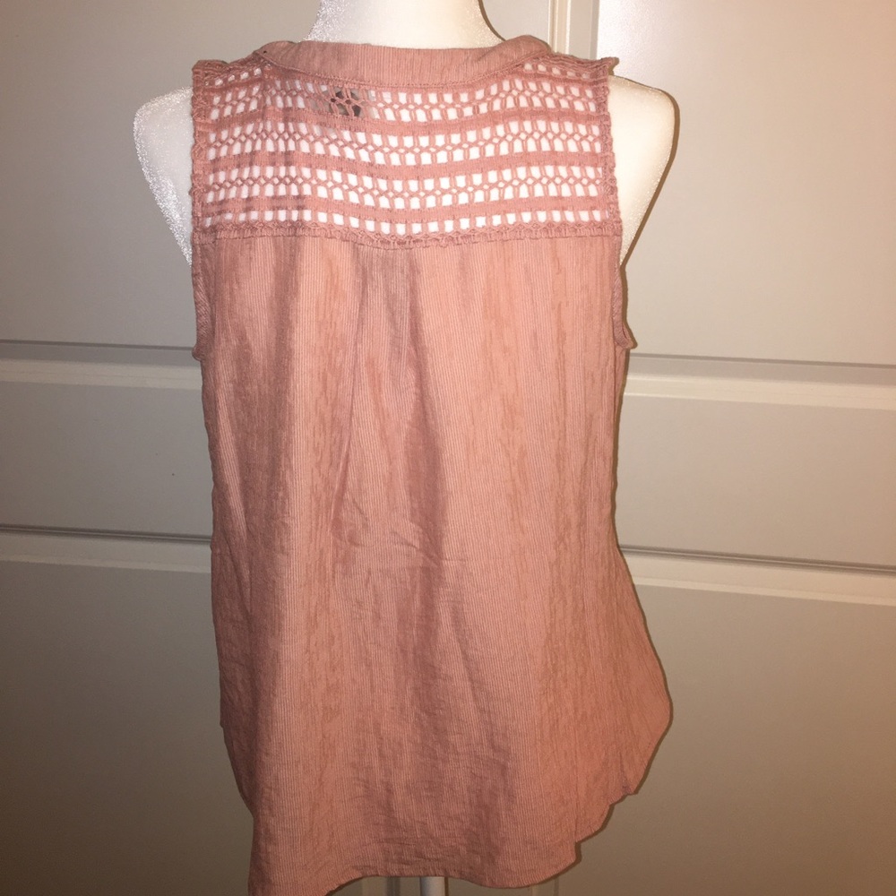 Sweetheart Ruffled Shoulder Tank - Picture 2 of 6